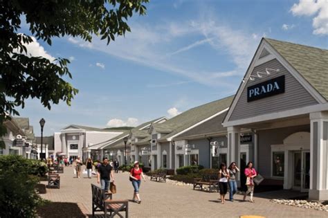 prada new york woodbury|Luxury Brands at Woodbury Common Premium Outlets®.